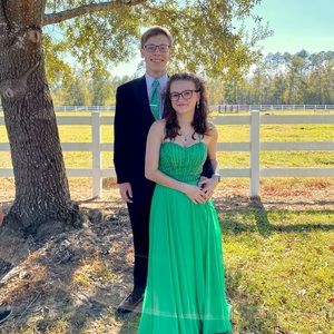 Meet your Posher, Benjamin